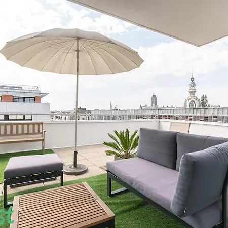 Biscuiterie Terrasse Parking Centre Nantes