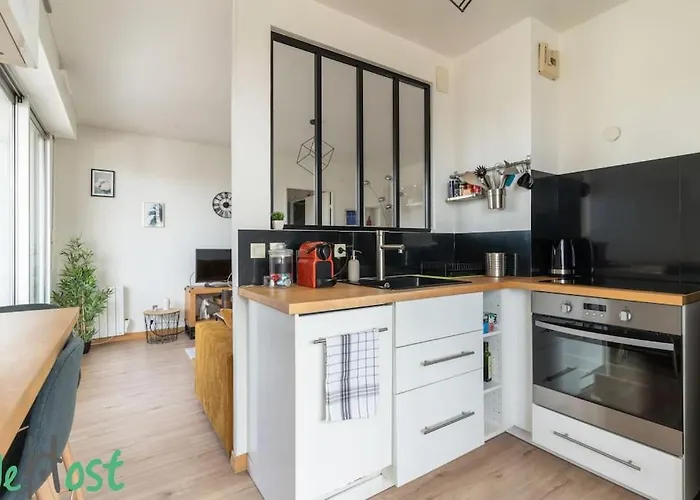 Biscuiterie Terrasse Parking Centre דירה