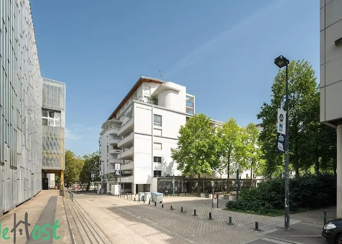 Biscuiterie Terrasse Parking Centre *